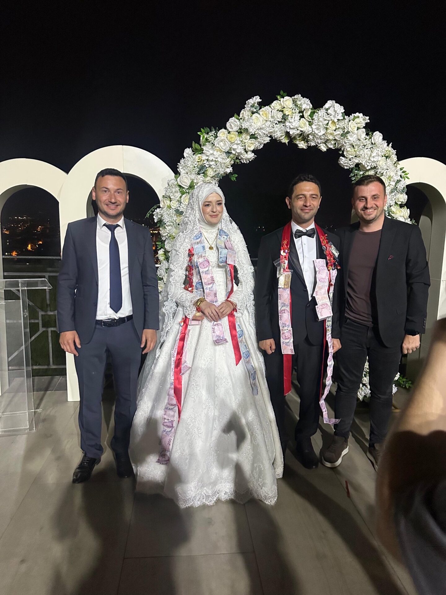 Ömür Boyu Mutluluklar